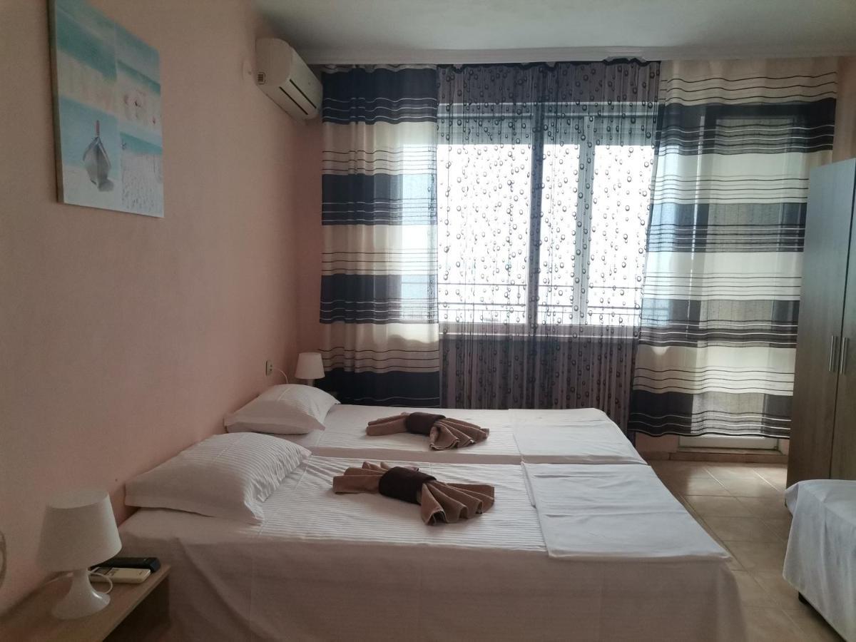 Guest House Maggy Sozopol Exterior foto